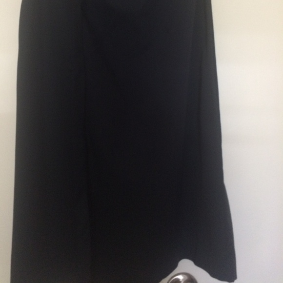 Anne Klein skirt - Picture 3 of 4